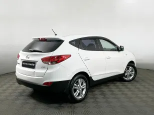 Hyundai  4