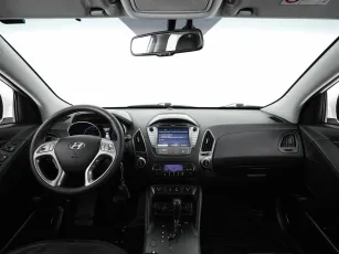 Hyundai  7