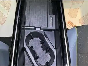 Volkswagen  16