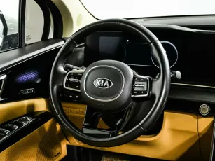Kia  12