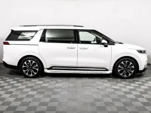 Kia  4