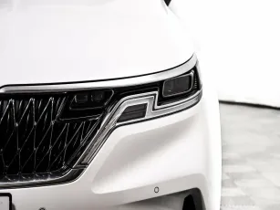 Kia  7