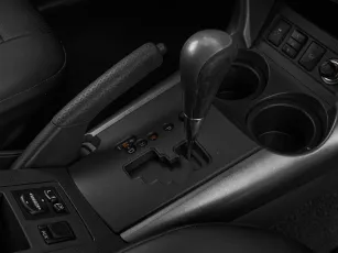 Toyota  17