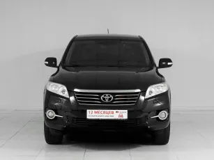 Toyota  2