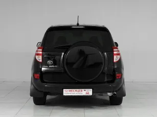Toyota  5