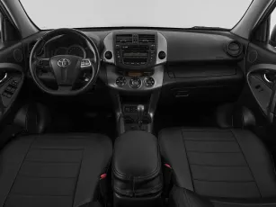 Toyota  8