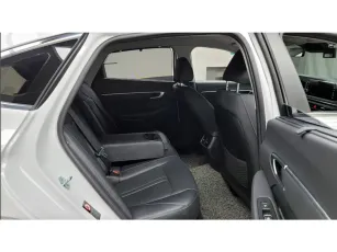Hyundai  10