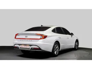 Hyundai  3