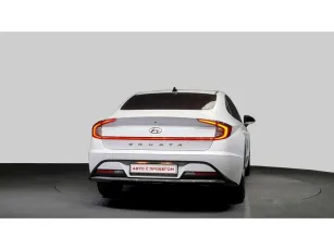Hyundai  4