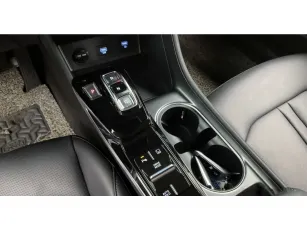 Hyundai  6