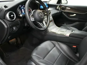 Mercedes-Benz  10