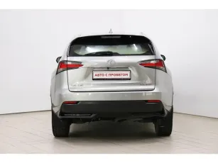 Lexus  5