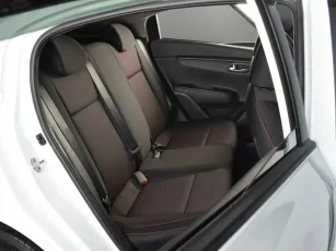 Kia  13