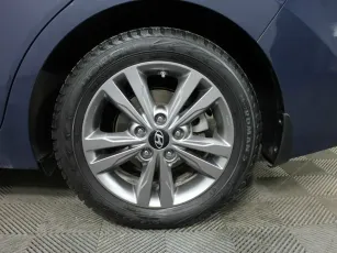 Hyundai  5