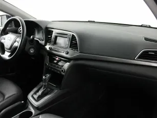 Hyundai  6