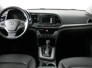 Hyundai  7