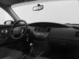Nissan  10