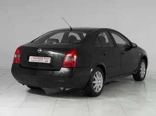 Nissan  6