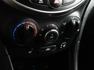 Hyundai  8