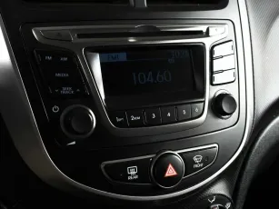 Hyundai  9