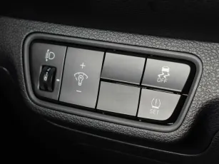 Kia  13