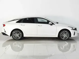 Kia  4