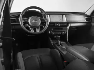 Kia  6