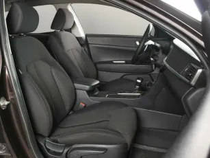 Kia  7
