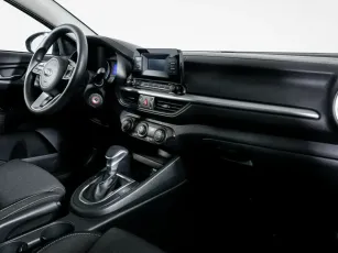 Kia  9