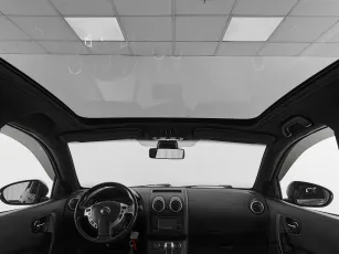 Nissan  19