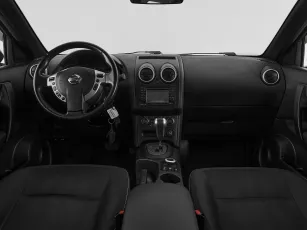 Nissan  8