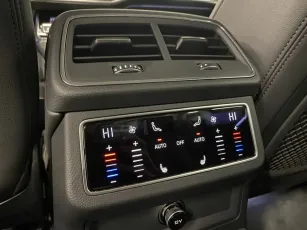 Audi  10