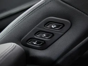 Kia  15