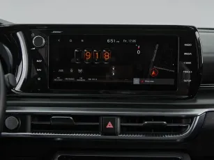 Kia  25