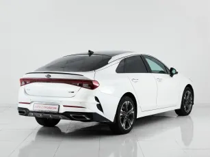 Kia  5