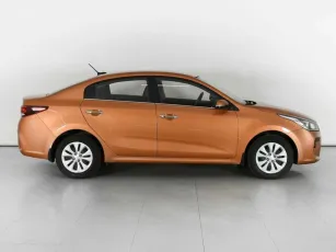 Kia  4