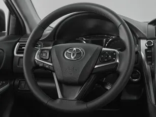 Toyota  10