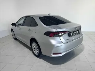 Toyota  4