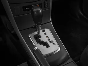 Toyota  15