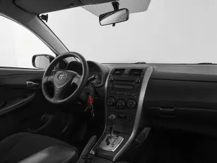 Toyota  9