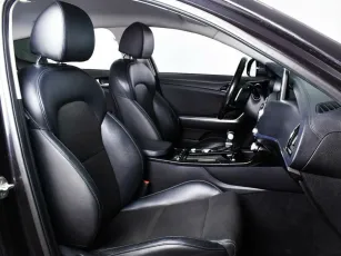Kia  7