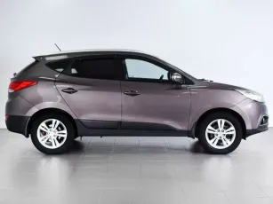 Hyundai  4
