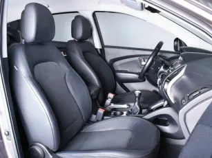 Hyundai  7