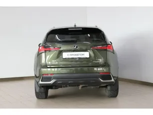 Lexus  5