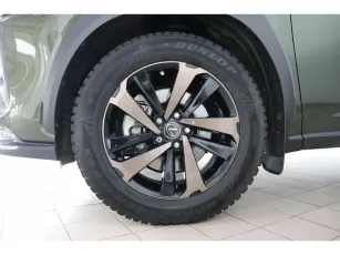 Lexus  9