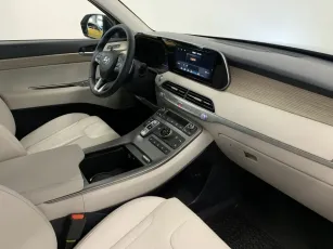 Hyundai  8