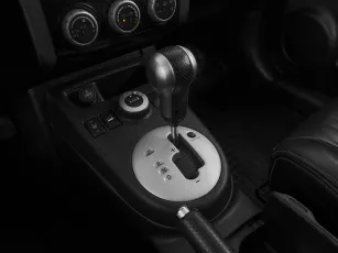 Nissan  18