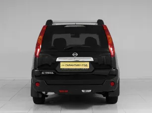 Nissan  5