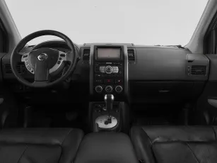 Nissan  9