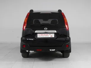Nissan  5